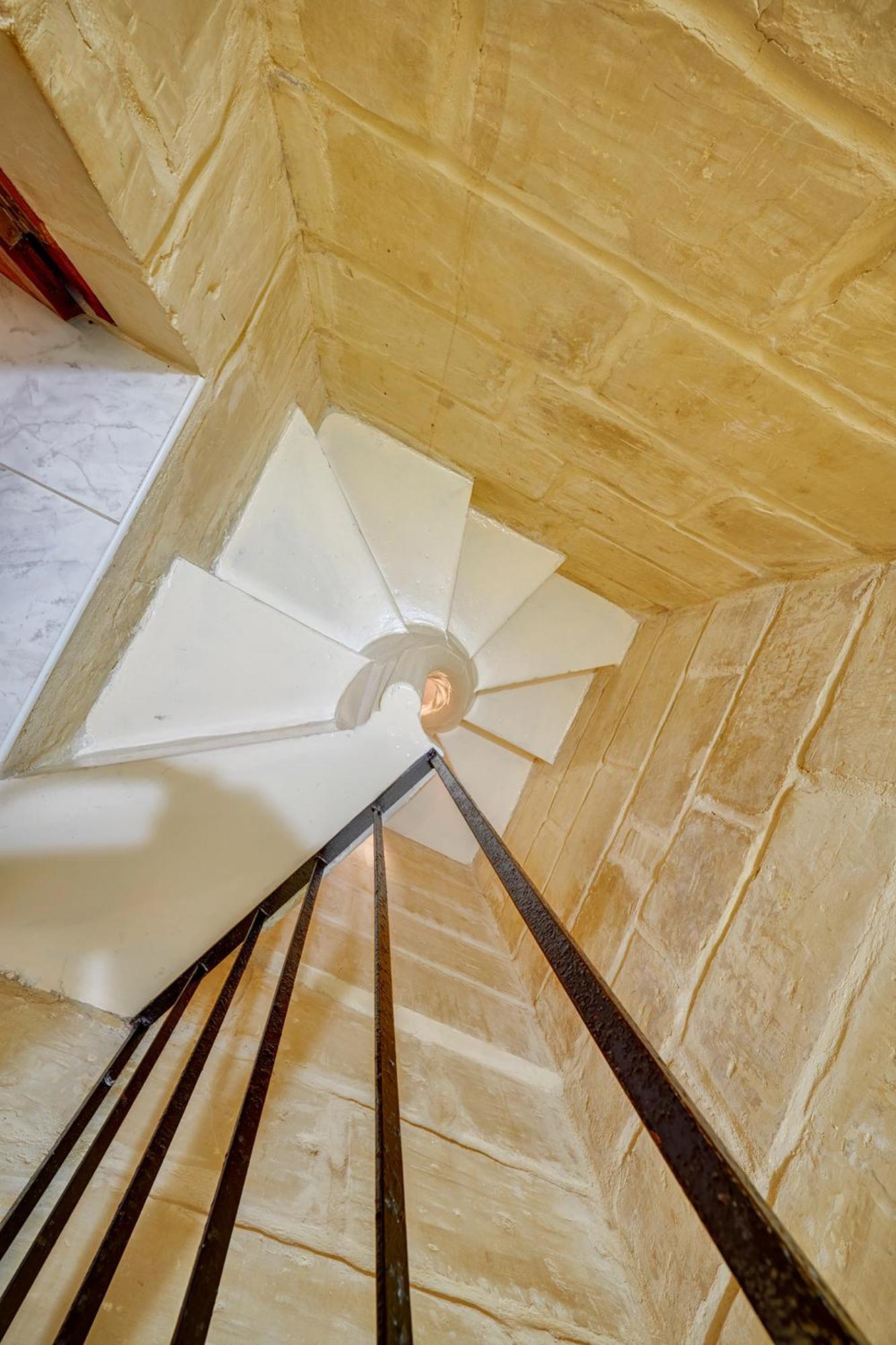 Traditional Maltese Townhouse, Roof Terrace And Views Сенглі Екстер'єр фото