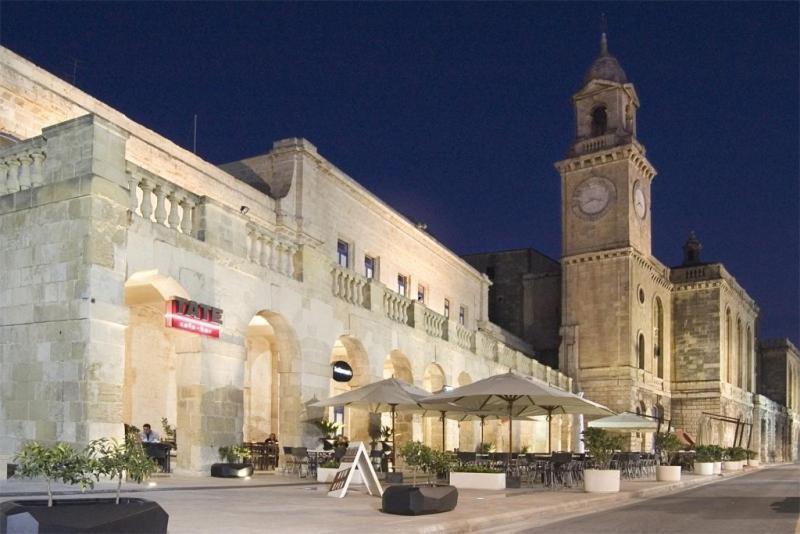 Traditional Maltese Townhouse, Roof Terrace And Views Сенглі Екстер'єр фото