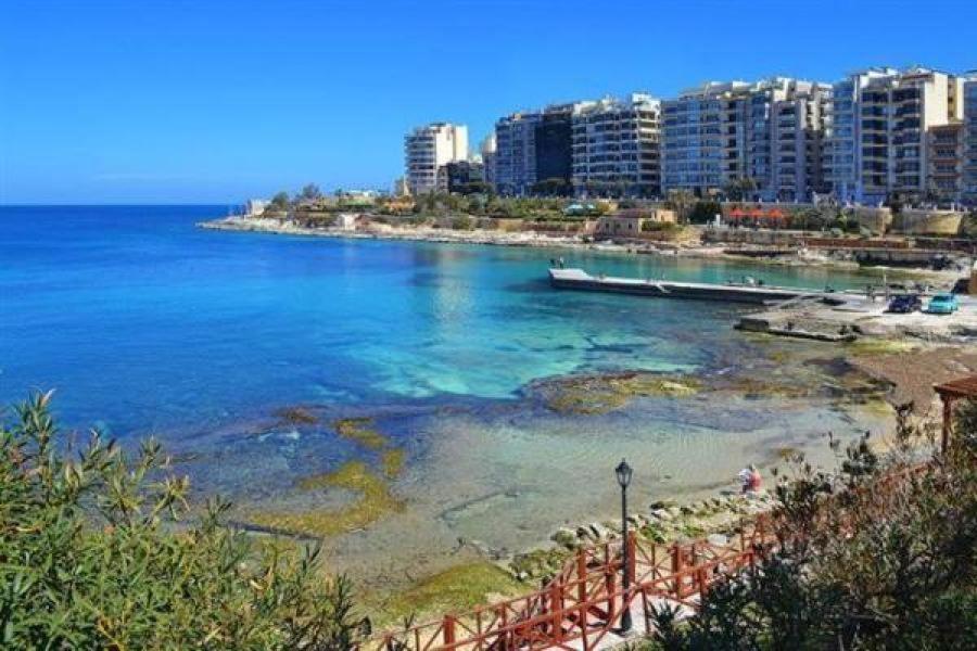 Traditional Maltese Townhouse, Roof Terrace And Views Сенглі Екстер'єр фото
